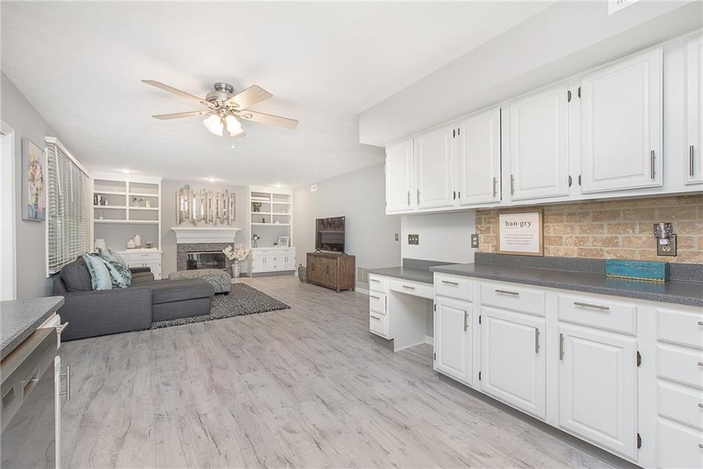 10856 Thistle Ridge Fishers, IN 46038 - Photo 11 of 31 Gallery Image 11