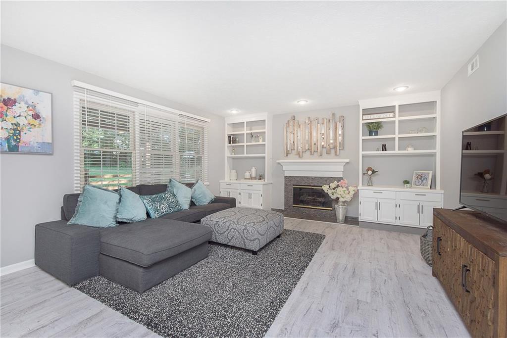 10856 Thistle Ridge Fishers, IN 46038 - Photo 14 of 31 Gallery Image 14