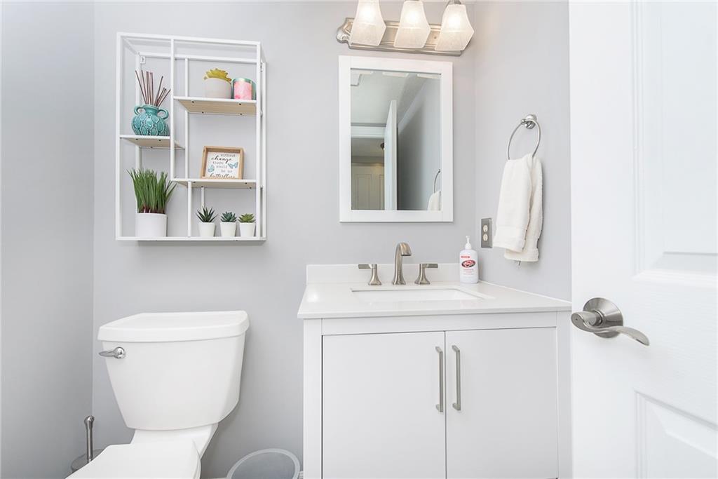 10856 Thistle Ridge Fishers, IN 46038 - Photo 16 of 31 Gallery Image 16