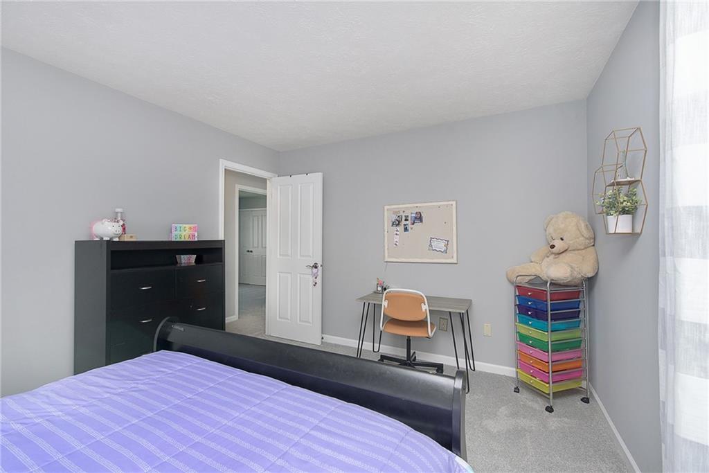 10856 Thistle Ridge Fishers, IN 46038 - Photo 22 of 31 Gallery Image 22
