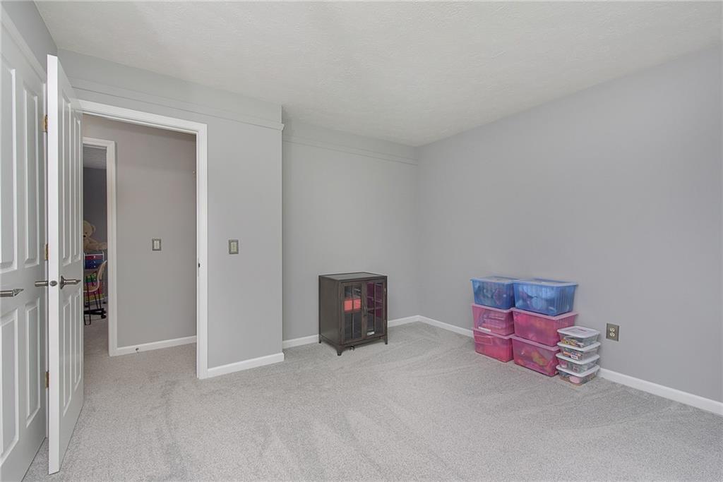 10856 Thistle Ridge Fishers, IN 46038 - Photo 23 of 31 Gallery Image 23