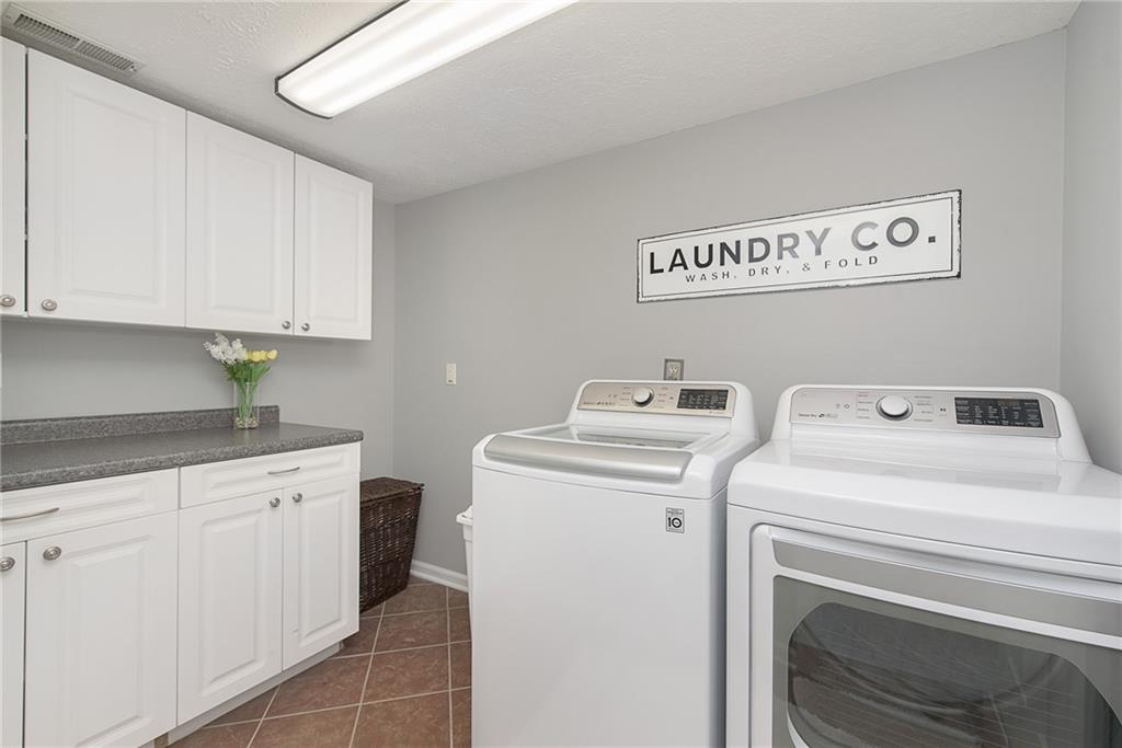 10856 Thistle Ridge Fishers, IN 46038 - Photo 28 of 31 Gallery Image 28