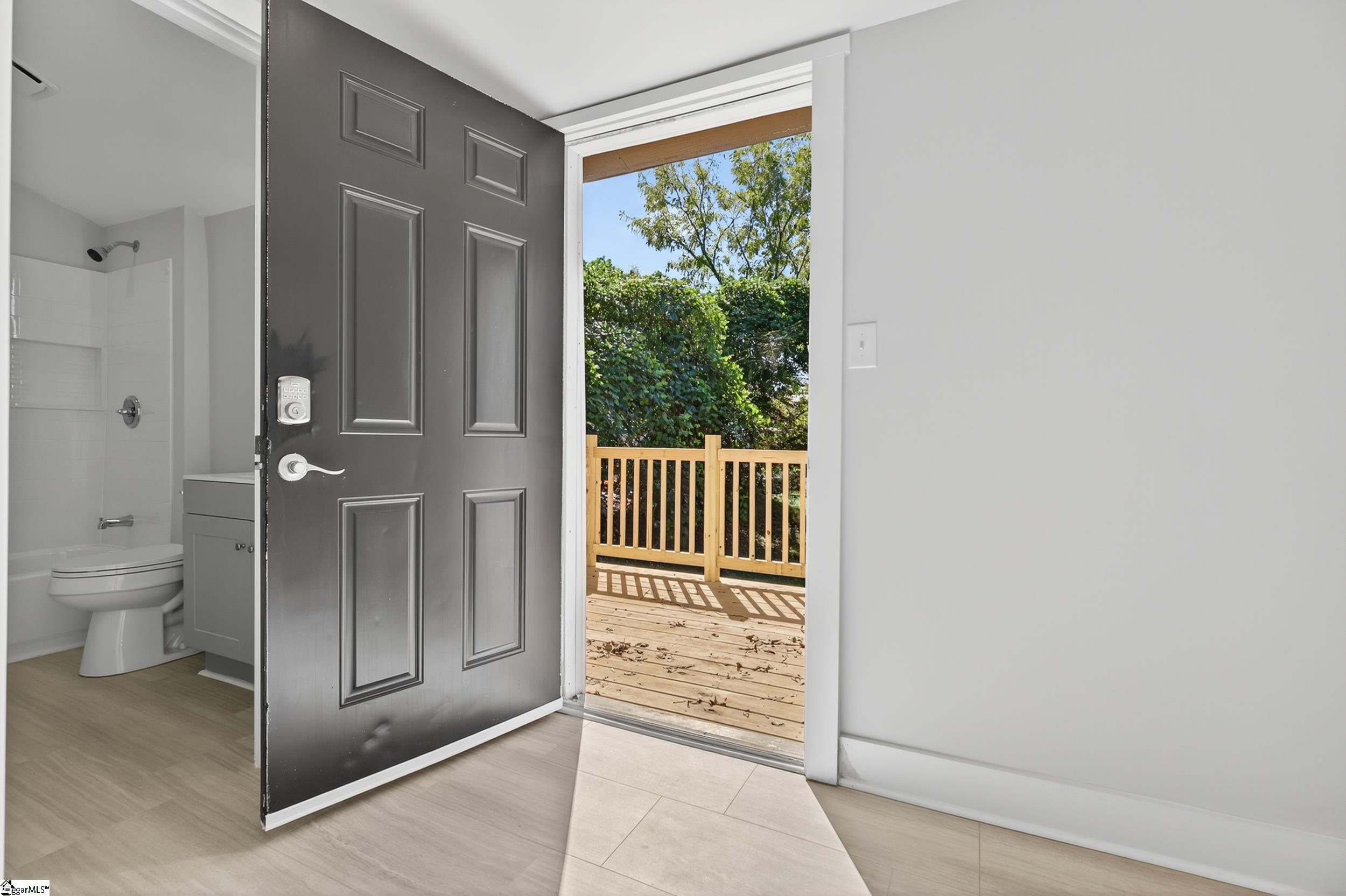 25 South Riegel Avenue Ware Shoals, SC 29692 - Photo 25 of 31