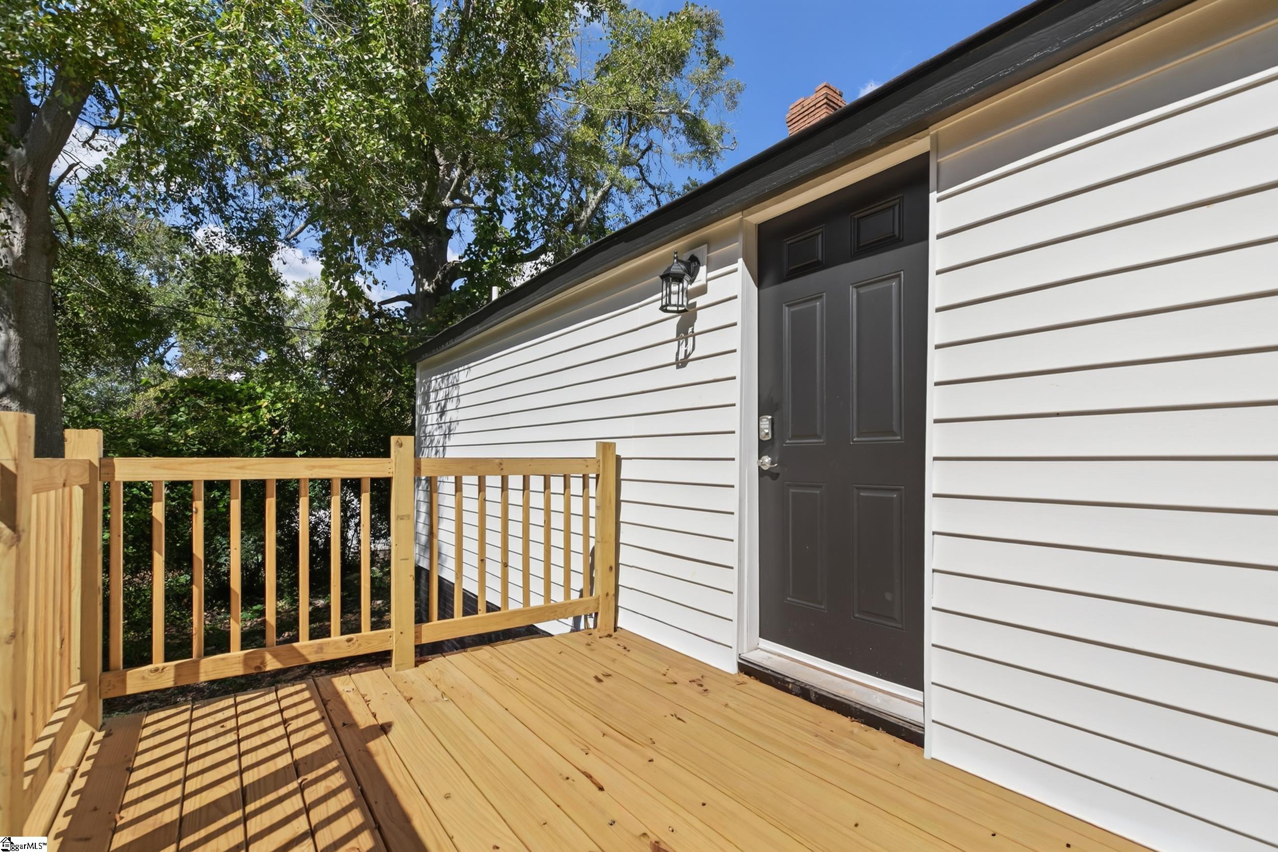 25 South Riegel Avenue Ware Shoals, SC 29692 - Photo 27 of 31