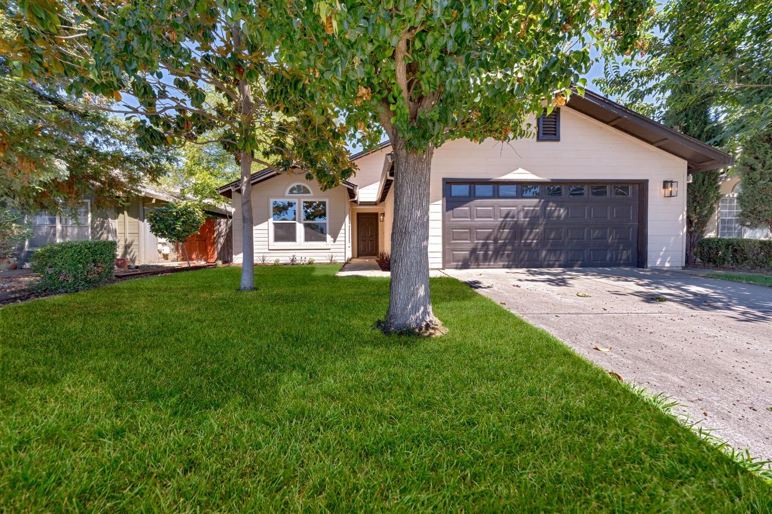 653 Alice Rae Circle Galt, CA 95632 - Photo 1 of 1 Gallery Image 1