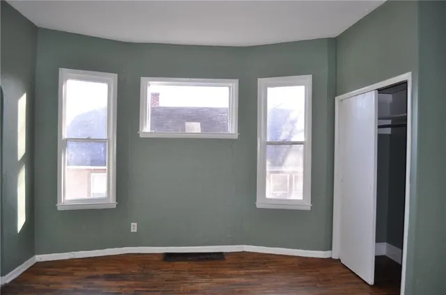 $84,900 | 2405 South 18th Street, St. Joseph, MO 64503