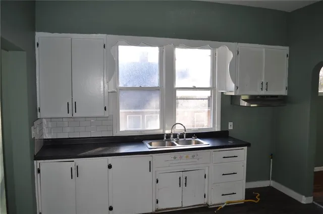 $84,900 | 2405 South 18th Street, St. Joseph, MO 64503