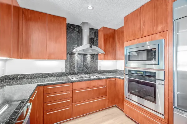 $4,900 | 3131 Michelson Drive, Unit 706, Irvine, CA 92612