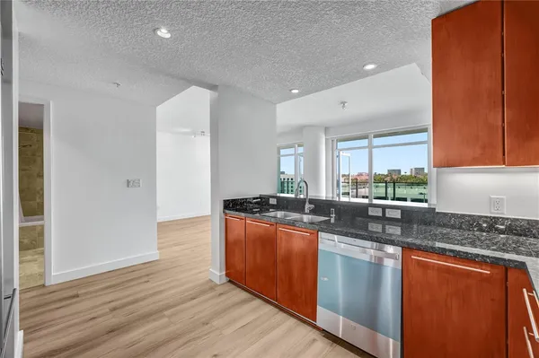 $4,900 | 3131 Michelson Drive, Unit 706, Irvine, CA 92612