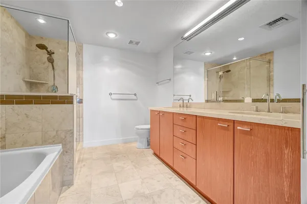 $4,900 | 3131 Michelson Drive, Unit 706, Irvine, CA 92612