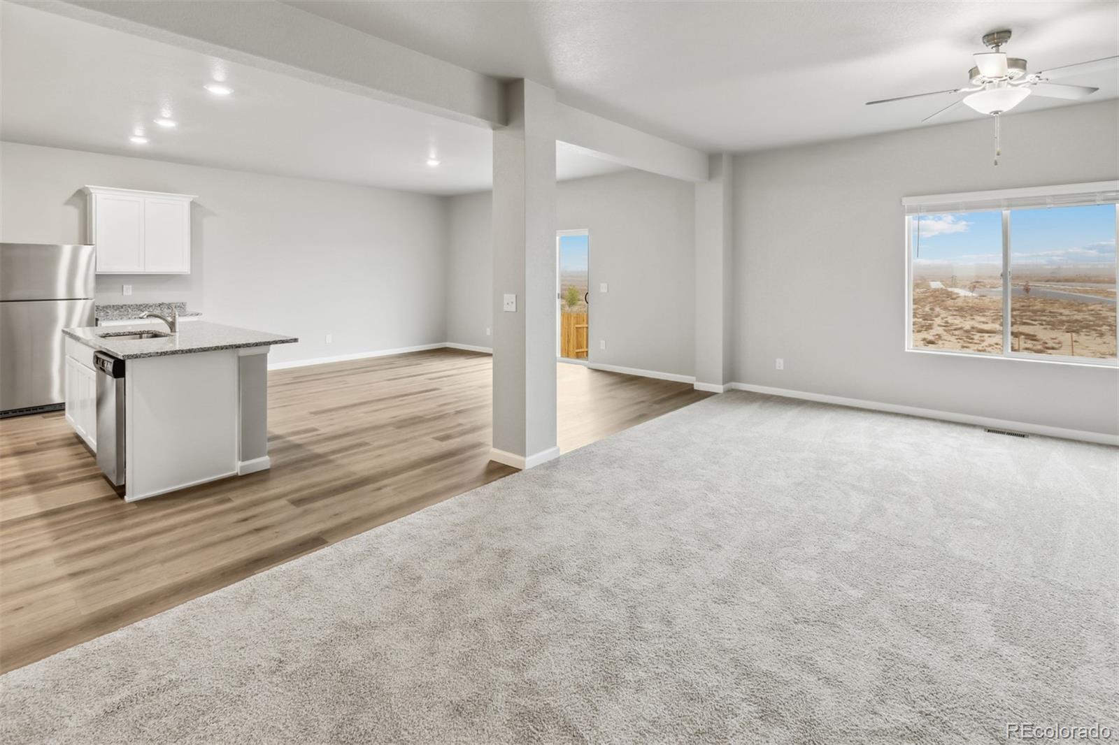 941 Sarah Avenue Fort Lupton, CO 80621 - Photo 6 of 39