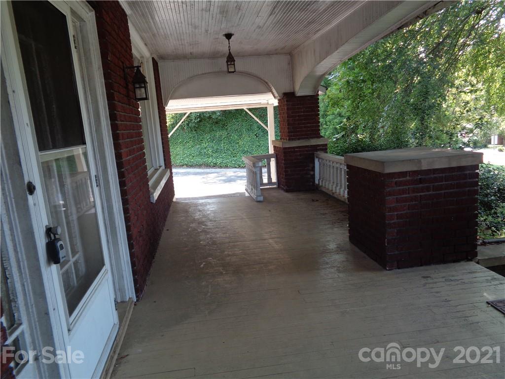 493 Rutherford Road Marion, NC 28752 - Photo 3 of 44 Gallery Image 3