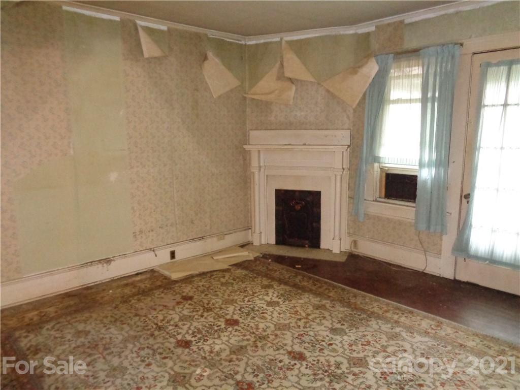 493 Rutherford Road Marion, NC 28752 - Photo 34 of 44 Gallery Image 34