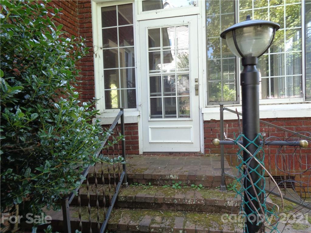 493 Rutherford Road Marion, NC 28752 - Photo 43 of 44 Gallery Image 43