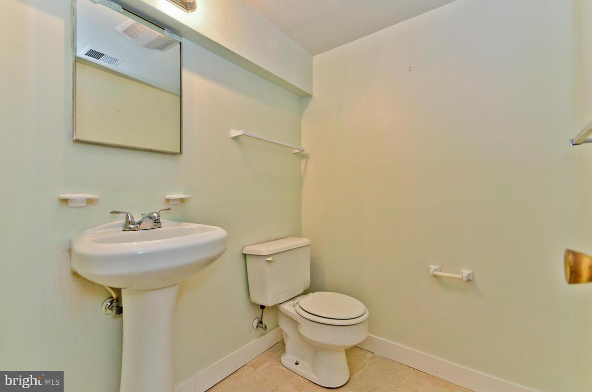 9500 Unity Lane Lorton, VA 22079 - Photo 24 of 30 Bath