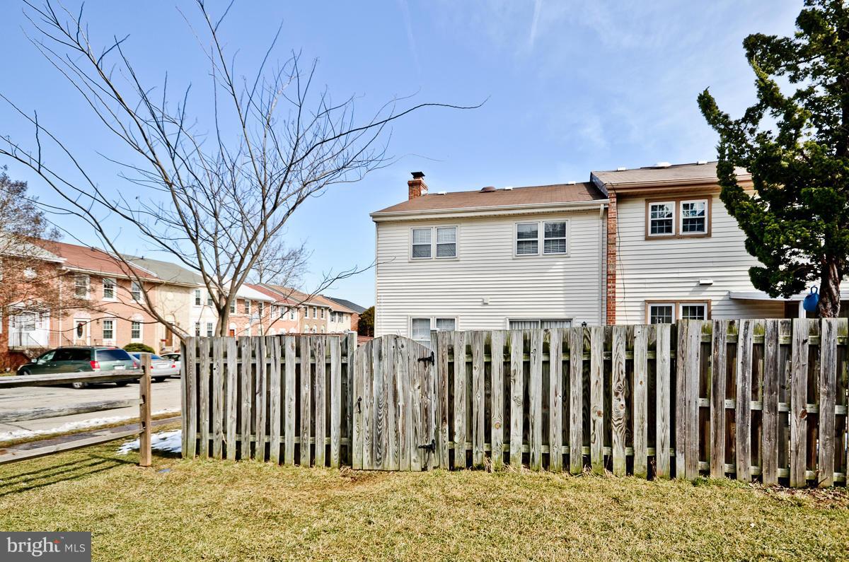 9500 Unity Lane Lorton, VA 22079 - Photo 28 of 30 Exterior (Rear)