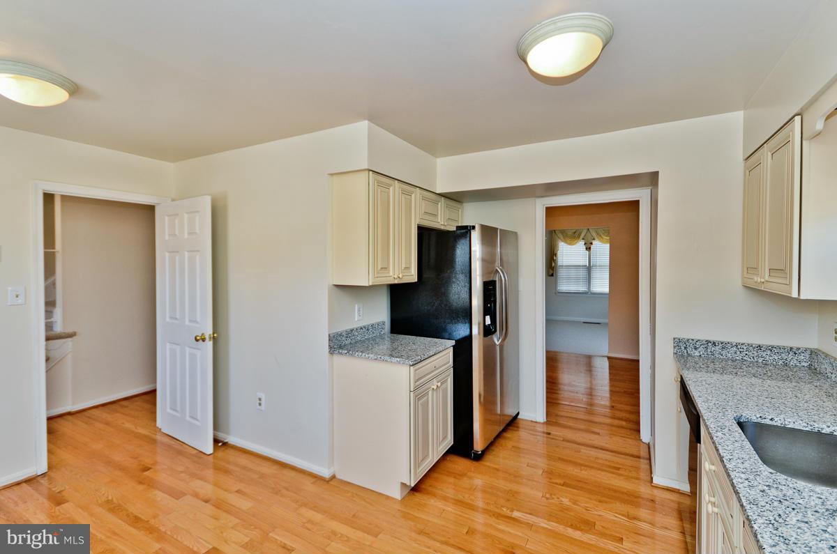 9500 Unity Lane Lorton, VA 22079 - Photo 7 of 30 Kitchen