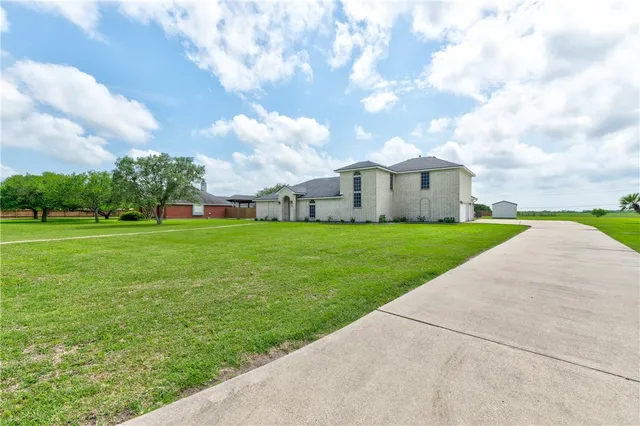 $650,000 | 6041 King Trail, Corpus Christi, TX 78414