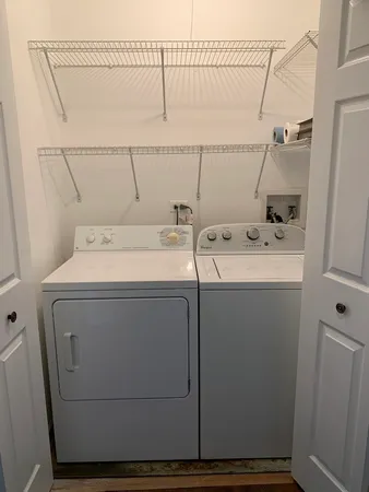 $2,300 | 2454 Frost Drive, Unit 2454, Aurora, IL 60503