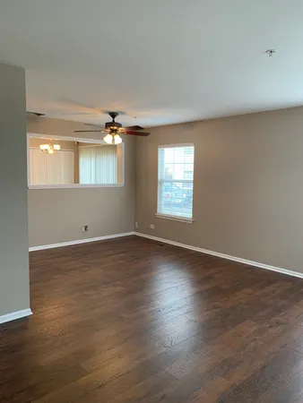 $2,300 | 2454 Frost Drive, Unit 2454, Aurora, IL 60503