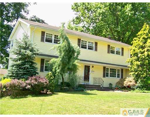 16 Clearview Road East Brunswick, NJ 08816 - Photo 1 of 25 Gallery Image 1