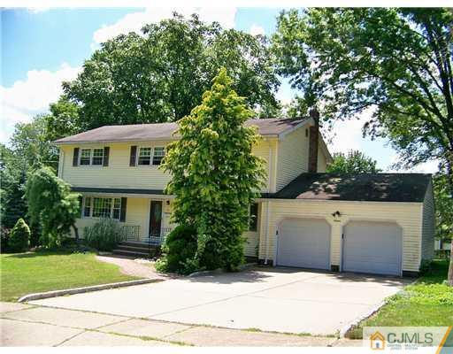 16 Clearview Road East Brunswick, NJ 08816 - Photo 2 of 25 Gallery Image 2