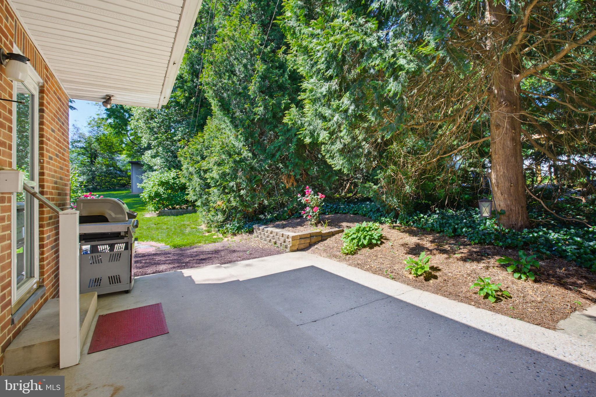 459 Waters Road York, PA 17403 - Photo 19 of 23