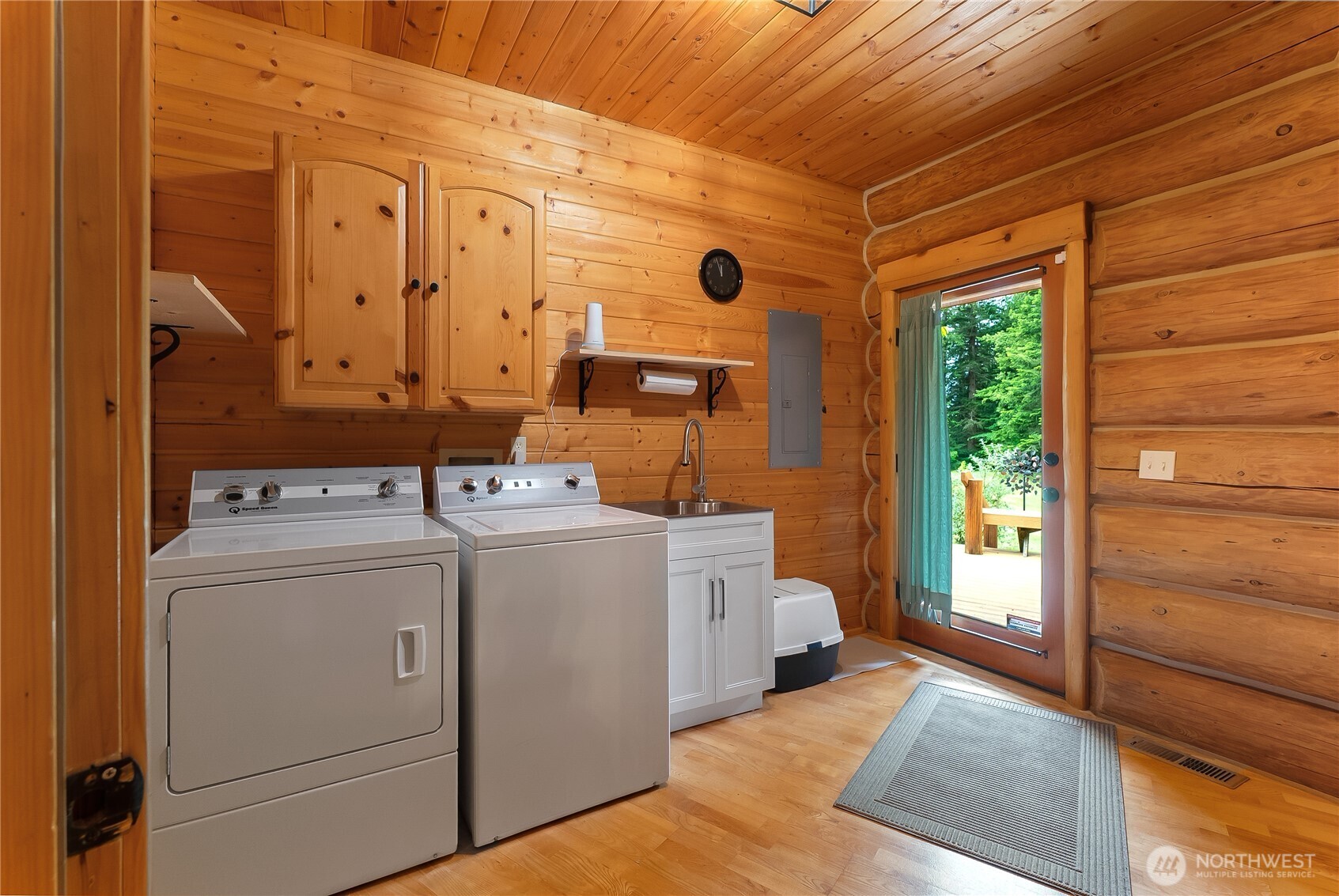 8443 Kickerville Road Blaine, WA 98230 - Photo 20 of 40