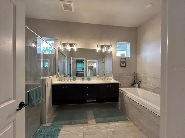 $4,350 | 579 Southwest 122nd Terrace, Newberry, FL 32669