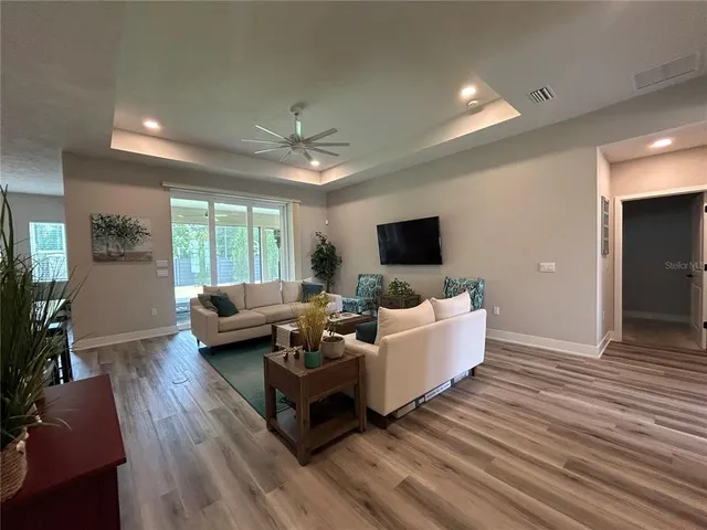 $4,350 | 579 Southwest 122nd Terrace, Newberry, FL 32669