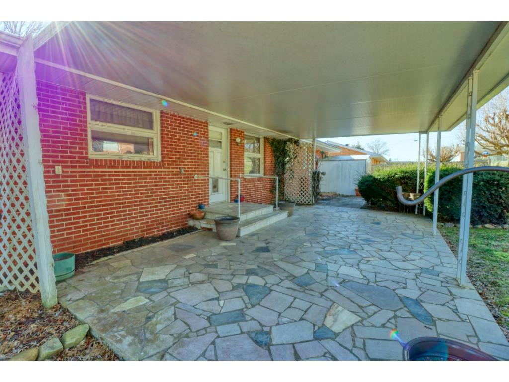 257 Dumfries Road Bristol, TN 37620 - Photo 20 of 20 Photo 20