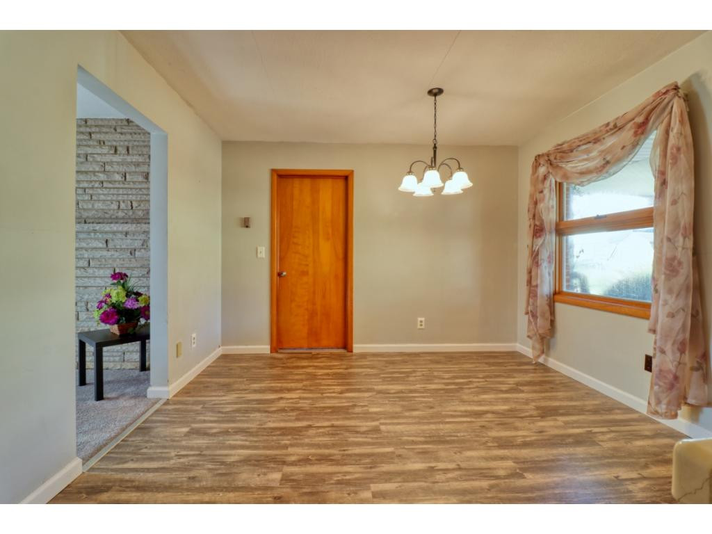 257 Dumfries Road Bristol, TN 37620 - Photo 6 of 20 Photo 6