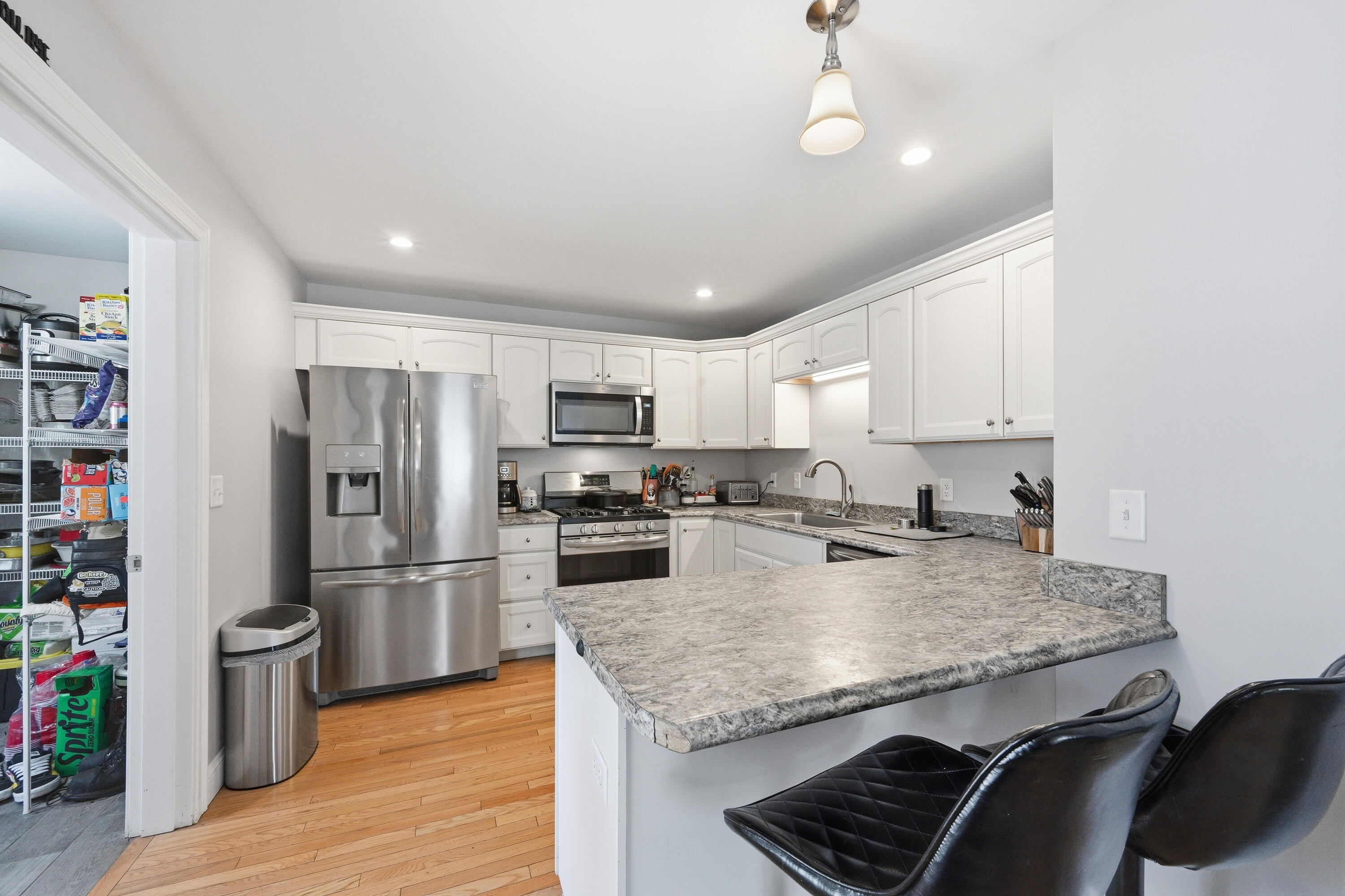 67 Whipple Road Kittery, ME 03904 - Photo 13 of 40 85-MPT72RX-LP-114