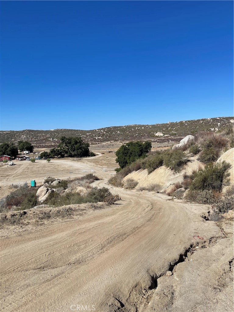 1718 Milpas Road Hemet, CA 92544 - Photo 18 of 18 Road to building pad.