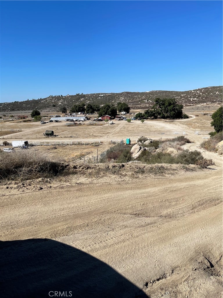 1718 Milpas Road Hemet, CA 92544 - Photo 3 of 18 View of parcel.