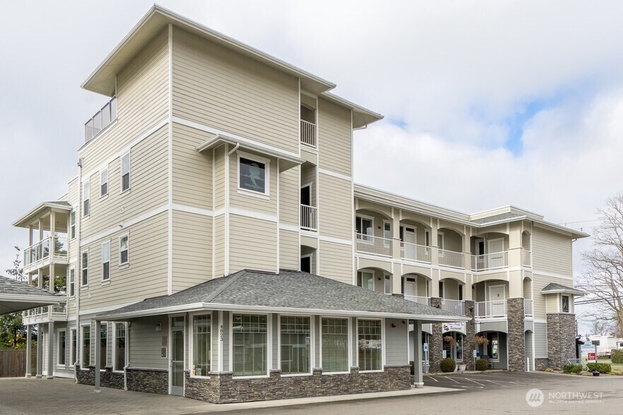 4823 Alderson Road, Unit 207 Blaine, WA 98230 - Photo 2 of 27