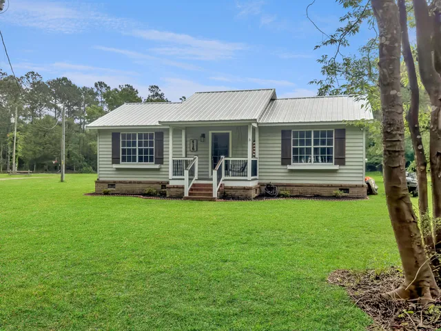 $300,000 | 416 Jelly Rolls Road, Moncks Corner, SC 29461
