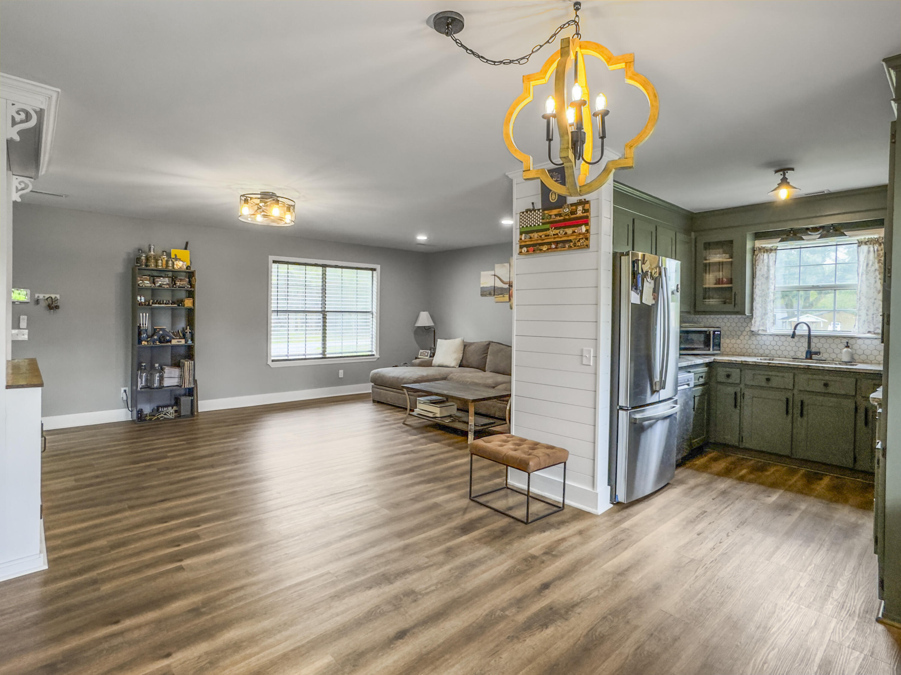 416 Jelly Rolls Road Moncks Corner, SC 29461 - Photo 17 of 31 Dining