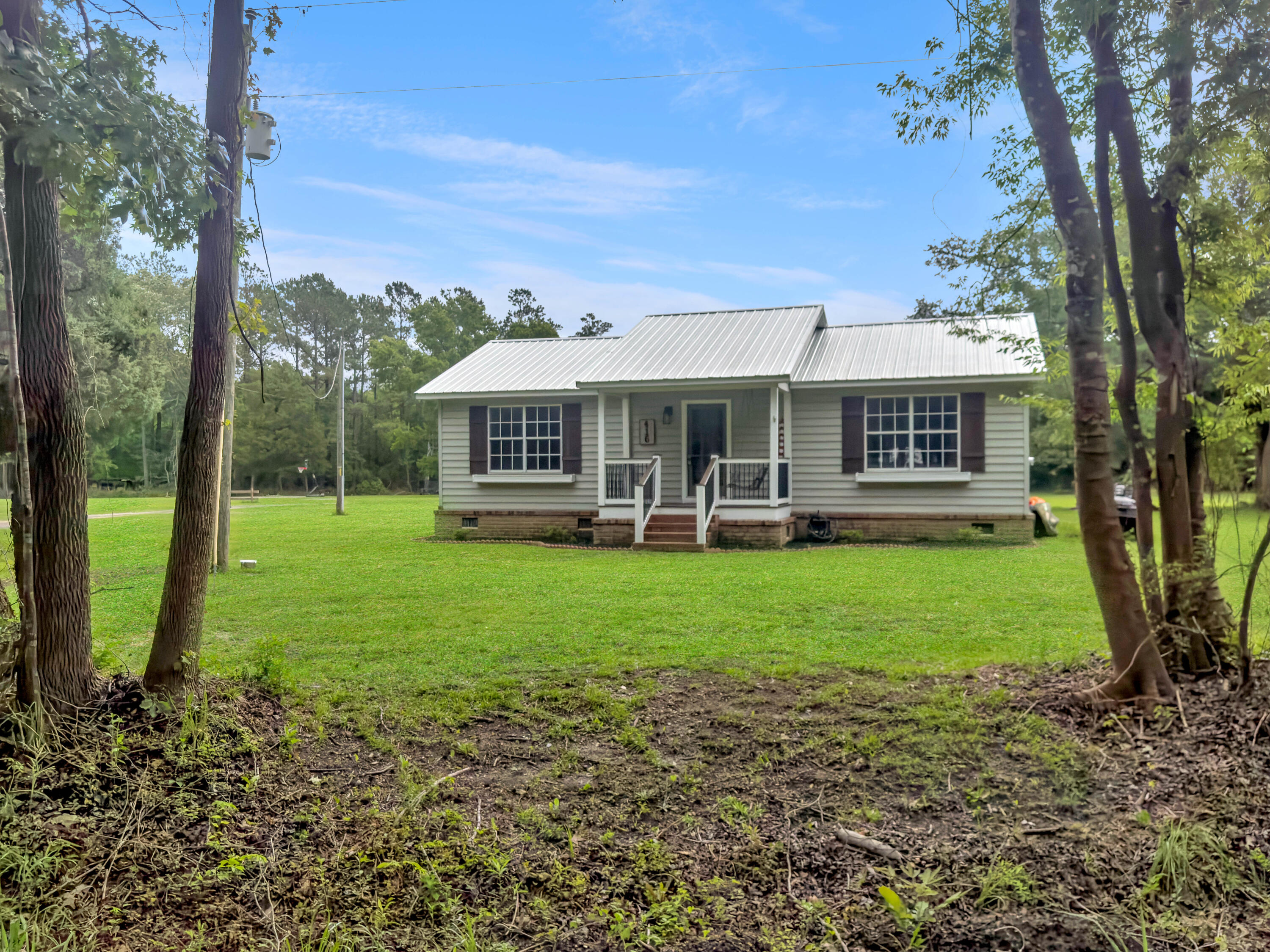 416 Jelly Rolls Road Moncks Corner, SC 29461 - Photo 2 of 31 Exterior
