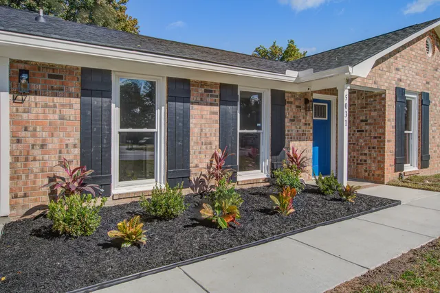 $379,000 | 5031 Foxwood Drive, North Charleston, SC 29418