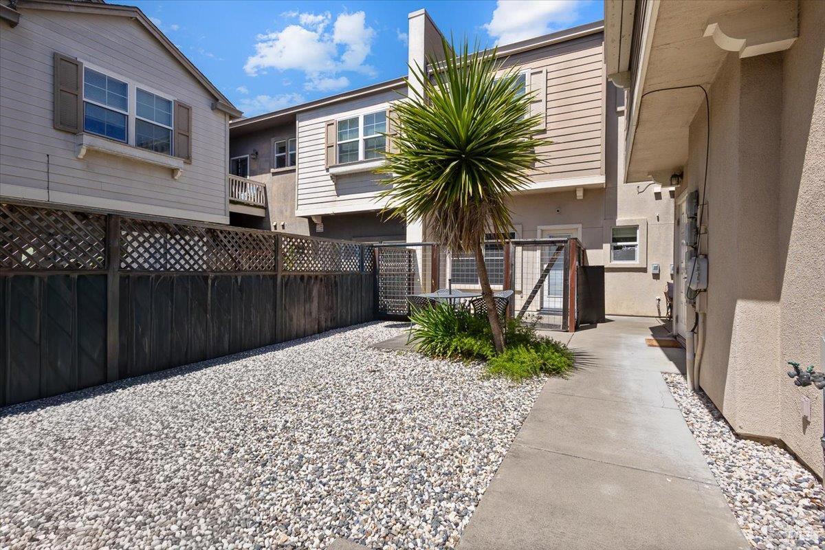 4013 Arthur Ashe Circle Santa Rosa, CA 95407 - Photo 4 of 50