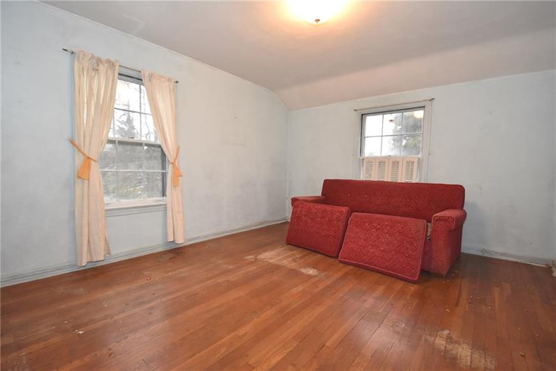 502 Patterson Road Bethel Park, PA 15102 - Photo 11 of 17 Gallery Image 11