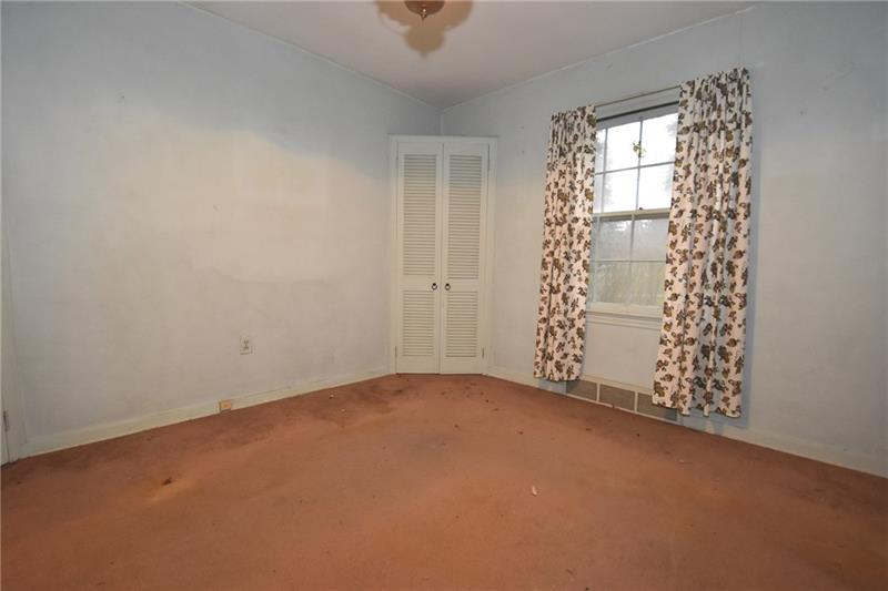 502 Patterson Road Bethel Park, PA 15102 - Photo 6 of 17 Gallery Image 6