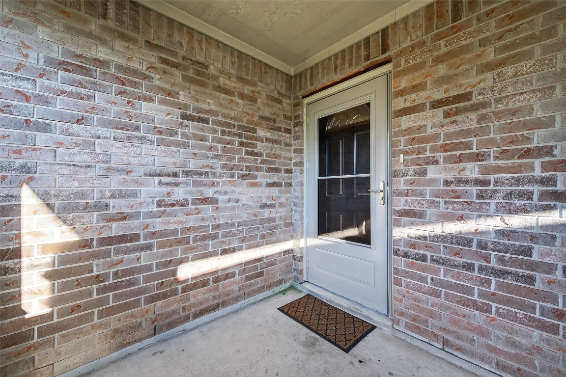 12415 Roesler Road Needville, TX 77461 - Photo 4 of 49