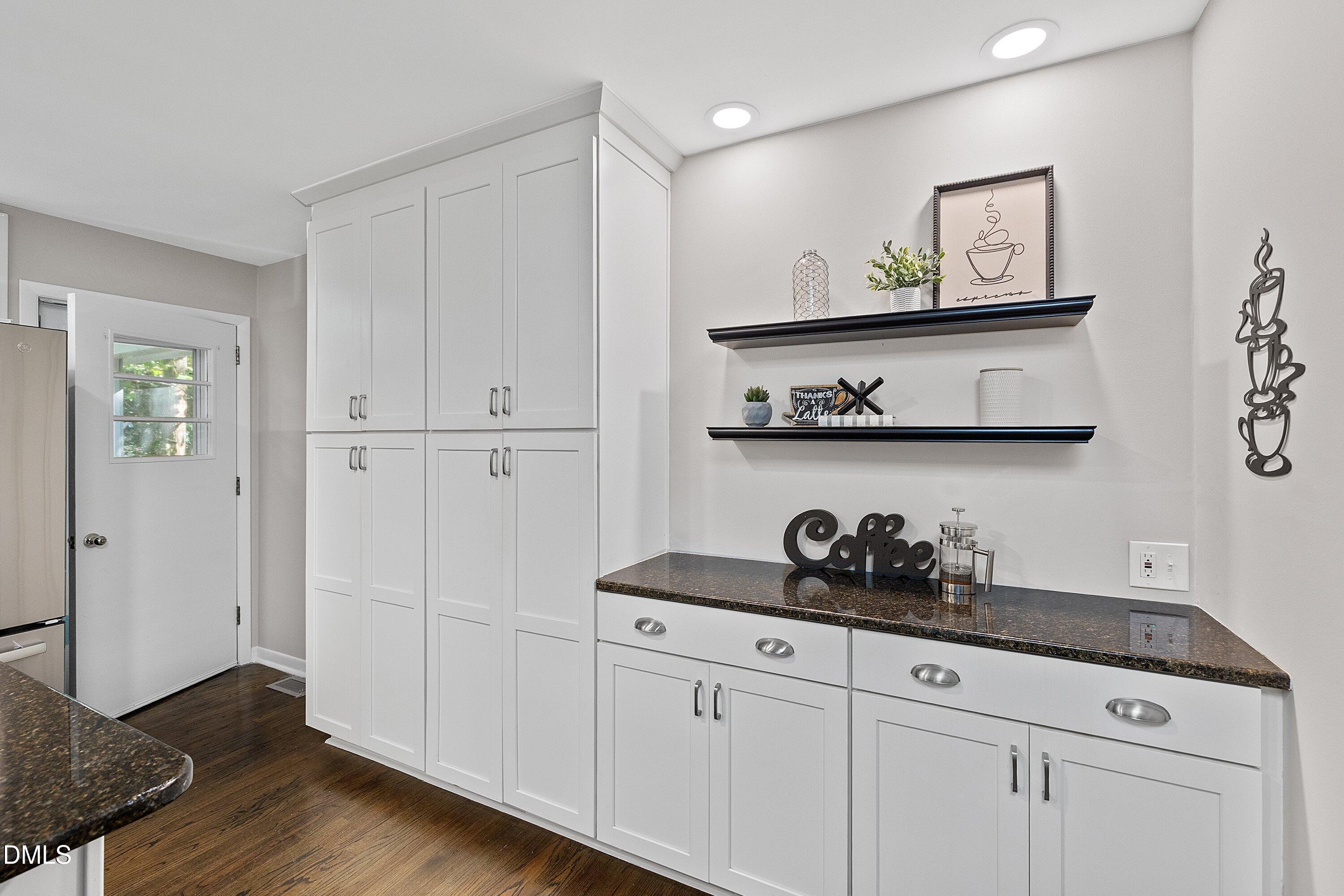 3122 Tanager Street Raleigh, NC 27606 - Photo 15 of 87 13-3122 Tanager_2488