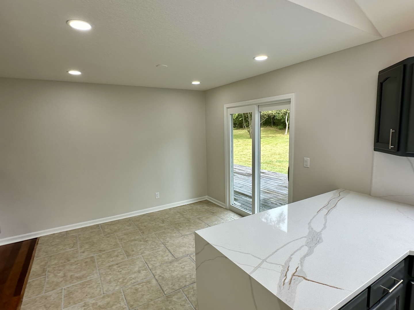 6009 West 1000N Road Kankakee, IL 60901 - Photo 4 of 20 Gallery Image 4