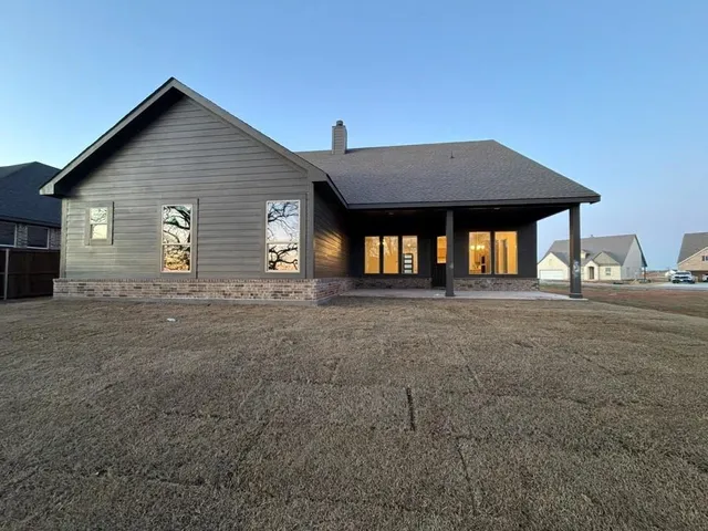 $459,900 | 1132 Trinity Drive, Springtown, TX 76082