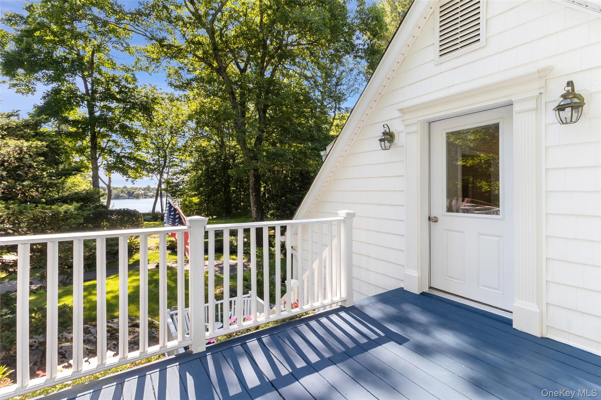 8 Rock Hill Road Mahopac, NY 10541 - Photo 36 of 50 Viewing deck