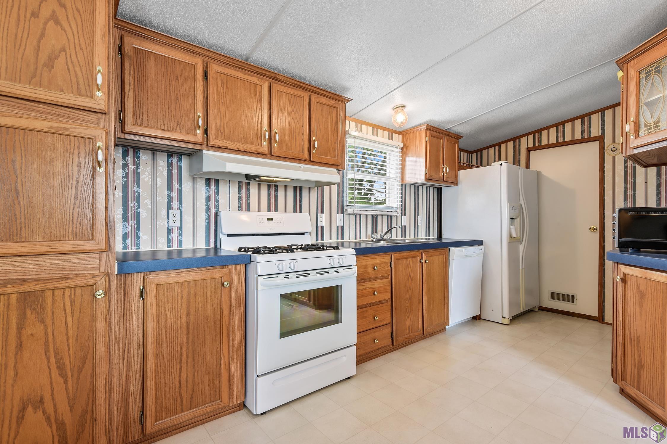 126 Coon Road Pierre Part, LA 70339 - Photo 10 of 13 Kitchen