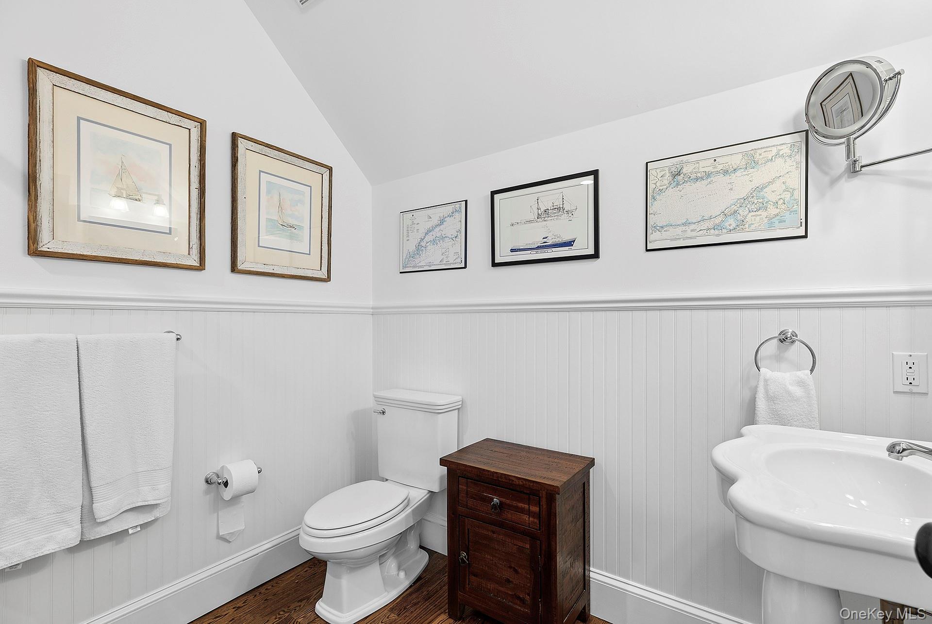 100 Pantigo Road East Hampton, NY 11937 - Photo 19 of 20